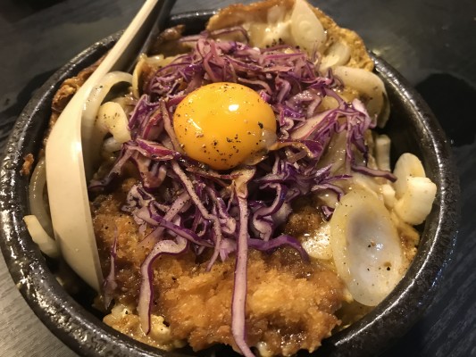 ホーチミン5区のローカルに大人気で日本人客ゼロのベトナム風日本食のお店