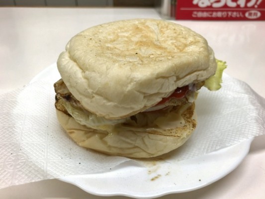 歴史ある本物の佐世保バーガー
