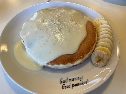 恩納村にあるハワイ風のパンケーキ屋さん