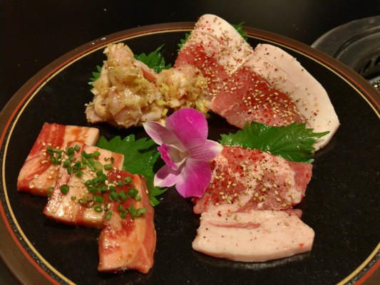 最高のアグー豚の焼肉