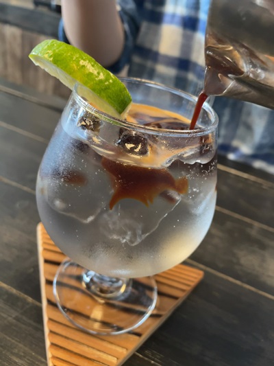 早朝から営業している那覇のコーヒーショップ
