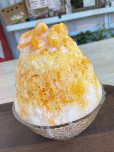 斎場御嶽の近くのパーラーでかき氷