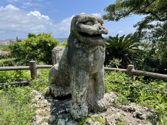 シーサー発祥の地と現存する最古のシーサー