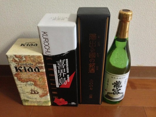 奄美で購入した黒糖焼酎たち
