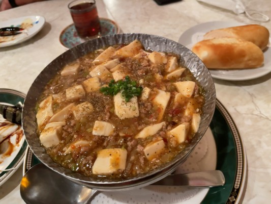 メディアで世界一美味しい麻婆豆腐と紹介された那覇の台湾系の中国料理屋さん