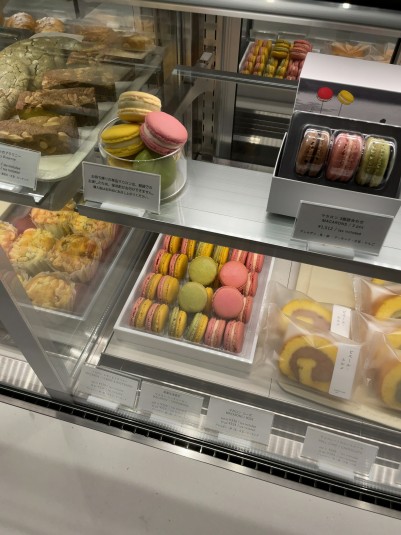 那覇空港にピエールエルメが開店