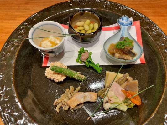 倉敷のミシュラン一つ星の素材を活かした日本料理