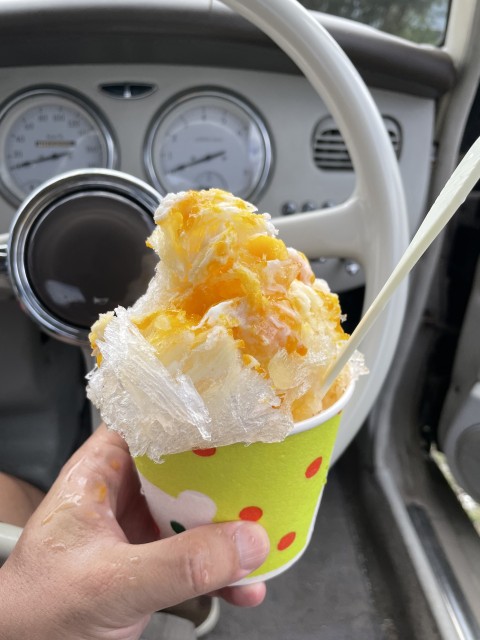 伊江島のキッチンカーのかき氷