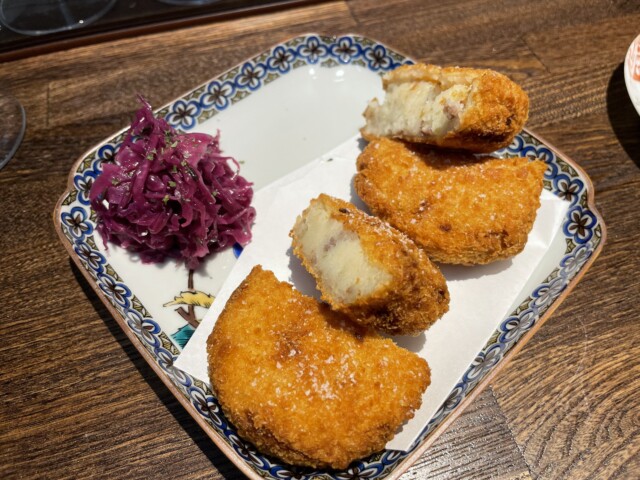日本一美味しいコロッケは那覇にある
