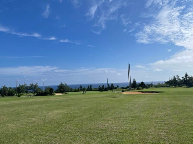 e!Golf「ゴルフ旅のススメ」第13回の伊江島が掲載されました