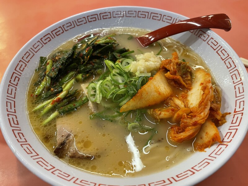 30年ぶりに食べる大阪の名物ラーメン「金龍ラーメン」