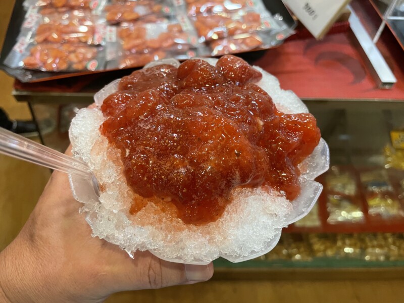 西伊豆町の老舗飴屋の飴を使用したかき氷