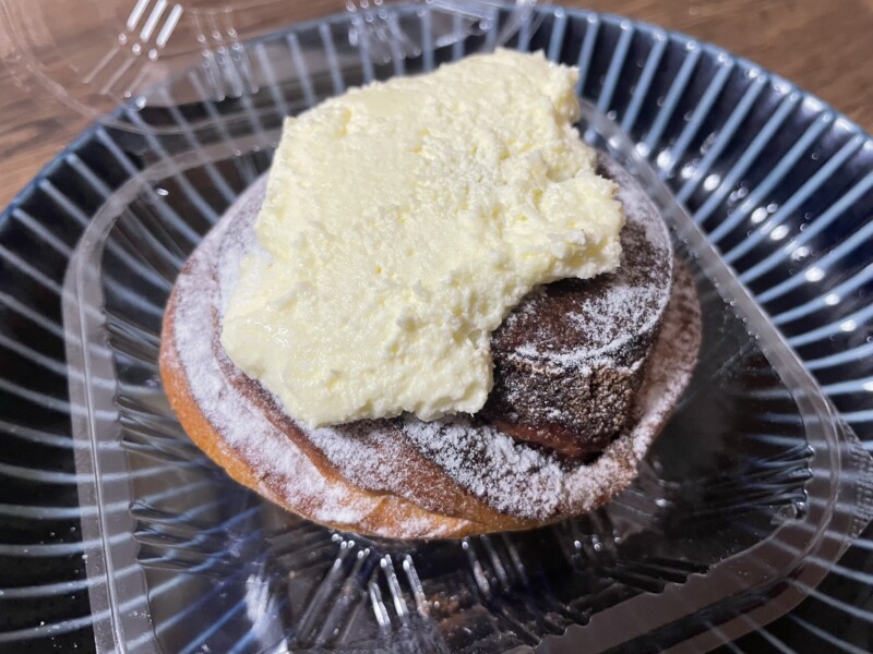 栄町市場の「いまいパン」の新店舗の絶品シナモンロール