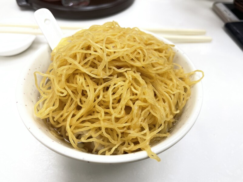 海老雲呑がプリプリ 麺がゴワゴワの求めていた究極の海老ワンタン麺