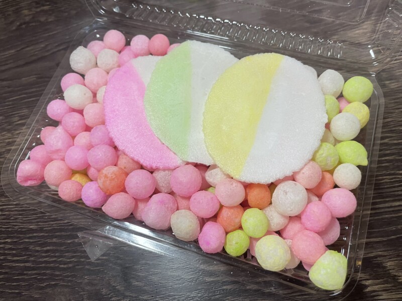 西讃岐地方の伝統米菓子の「おいり」
