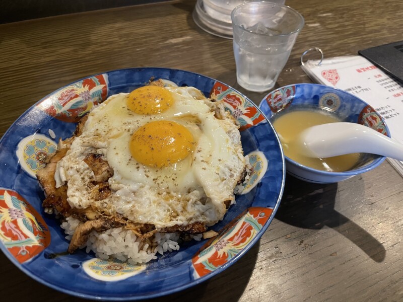 今治名物「焼豚玉子飯」発祥の店