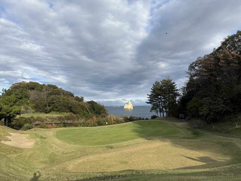 福島県いわき市にある太平洋を望むリゾートコース