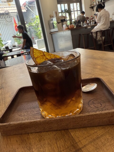 ホーチミンのお気に入りの街タオディエンでカフェ巡り