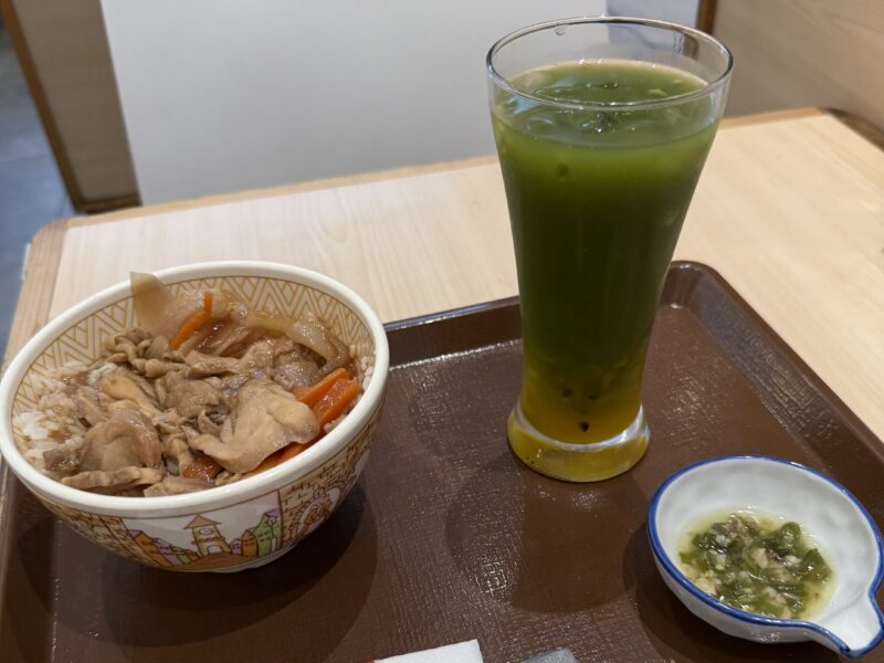 牛丼がないインドの「すき家」